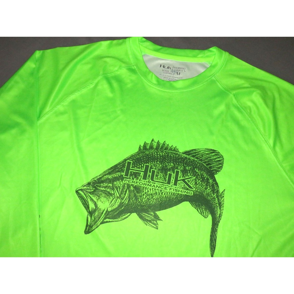 HUK Performance Fishing‎ Long Sleeved Bright Green T-Shirt Men's Medium